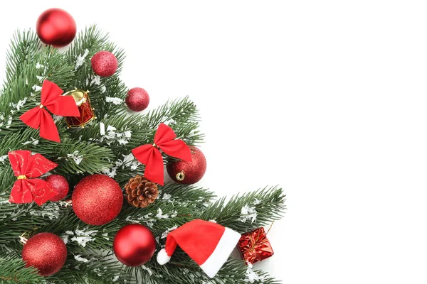 Spar-kerstboom takken met kerstballen — Stockfoto
