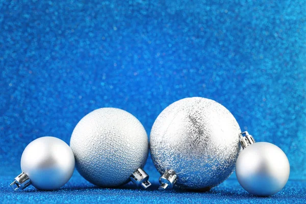 Noel baubles gümüş — Stok fotoğraf