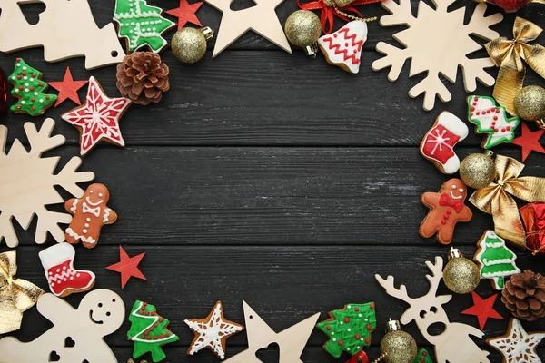 Biscuits au pain d'épice de Noël — Photo