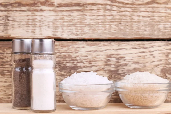 Salt and pepper shakers — Stock Photo, Image