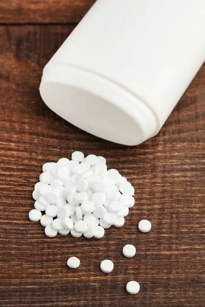 Zoetstof tabletten op tafel — Stockfoto