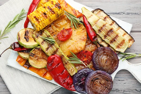 Légumes savoureux grillés — Photo