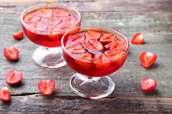 Jelly with strawberries in glasses — Stock Photo, Image