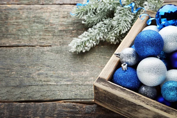 Azul e prata Natal bugigangas — Fotografia de Stock