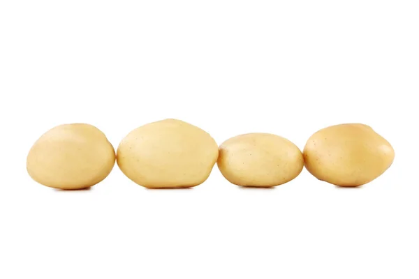 Batatas Isoladas Sobre Fundo Branco — Fotografia de Stock