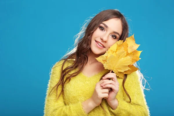 Portrait Beautiful Brunette Young Woman — Stock Photo, Image