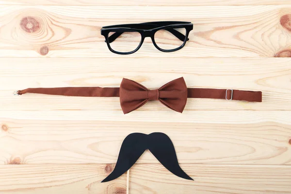 Краватка з вусами та окулярами — стокове фото