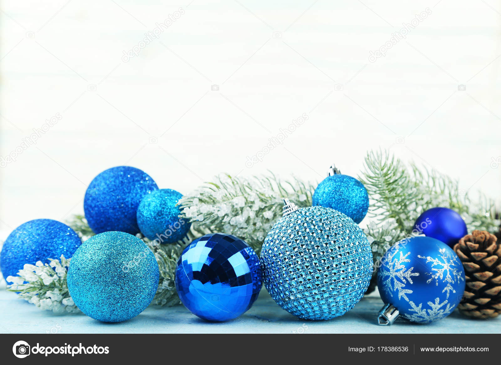 Boules De Noël Bleu Photographie 5seconds 178386536