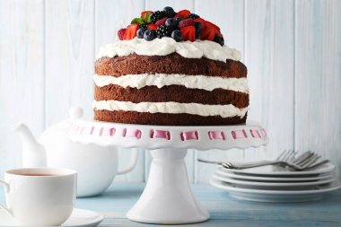 Lezzetli çikolatalı bisküvi kek 