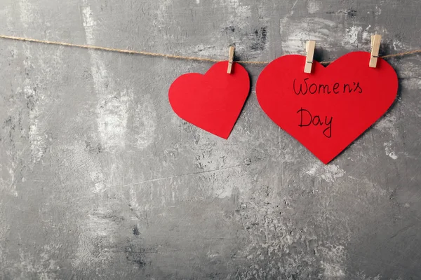 Inschrift Glücklicher Frauentag Auf Rotem Papier Herz — Stockfoto