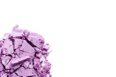 Beyaz arka plan üzerinde makyaj göz farı