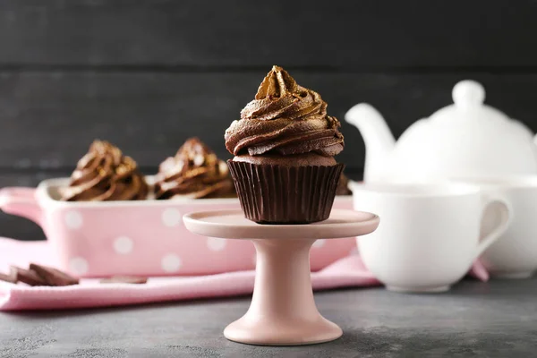 Leckere Schokoladen Cupcakes Kuchenstand — Stockfoto