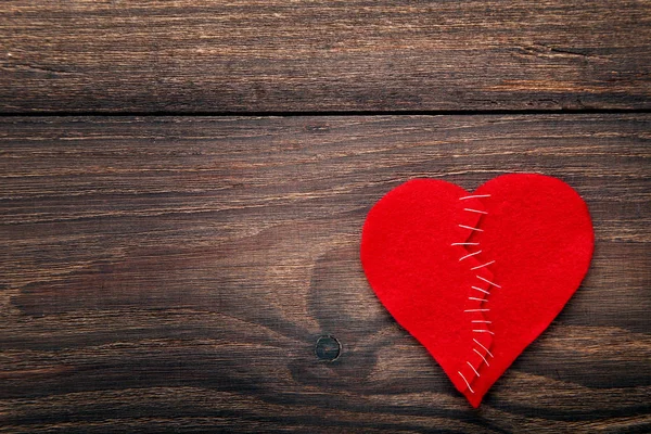 Broken Red Heart Brown Wooden Table — Stock Photo, Image