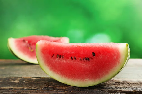 Scheibe Wassermelone Auf Holztisch — Stockfoto