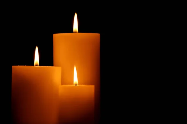 Candele Accese Sfondo Nero — Foto Stock