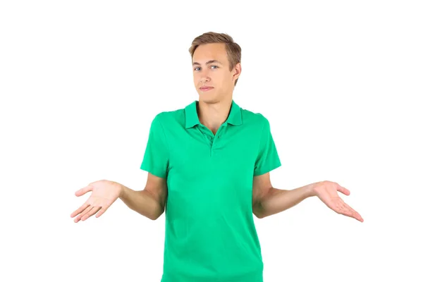 Πορτρέτο του νεαρού άντρα με πράσινο μπλουζάκι που απομονώνεται σε λευκή βάση — Φωτογραφία Αρχείου