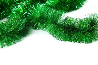 Beyaz arkaplanda Noel süsleri