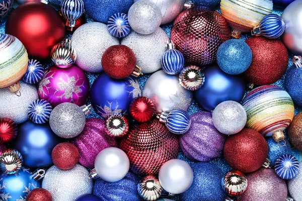 Renkli Noel mücevherlerinin arkaplanı — Stok fotoğraf