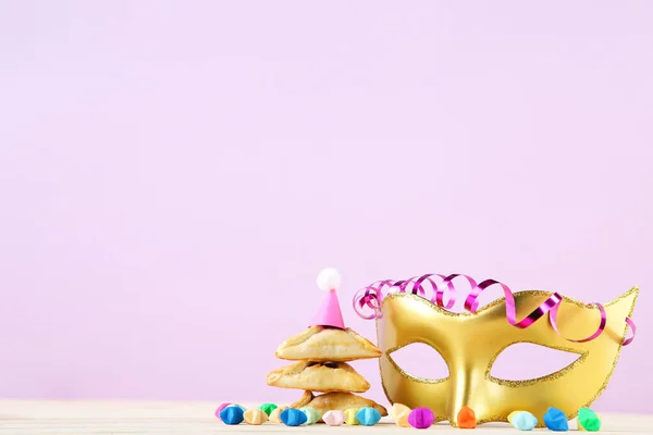 Purim Composizione Vacanza Biscotti Con Forniture Partito Sfondo Rosa — Foto Stock