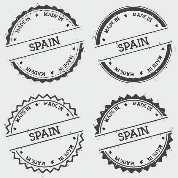 Wykonane w Hiszpania insygnia pieczęć na białym tle na białym tle nieczysty okrągły hipster uszczelnienie z tekstu atramentu — Wektor stockowy