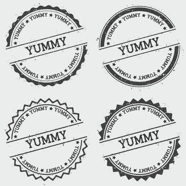 Yummy διακριτικά σφραγίδα που απομονώνονται σε λευκό φόντο Grunge στρογγυλή σφραγίδα hipster με κείμενο μελάνι υφή — Διανυσματικό Αρχείο