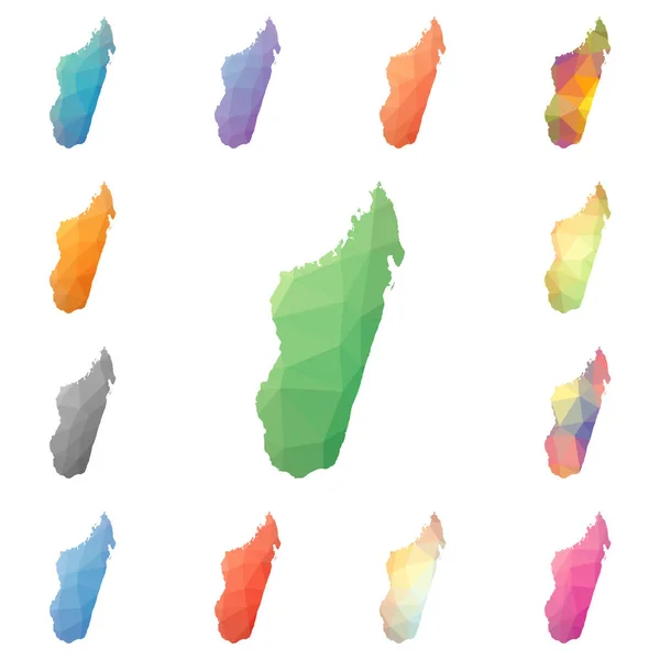 Madagaszkár geometriai sokszögű mozaik stílus térképek gyűjtemény világos absztrakt mozaik alacsony poli — Stock Vector