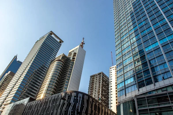 Metro Manila gökdelenler Makati