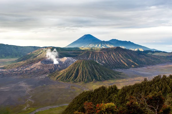 Hora Bromo a Tengger caldera — Stock fotografie