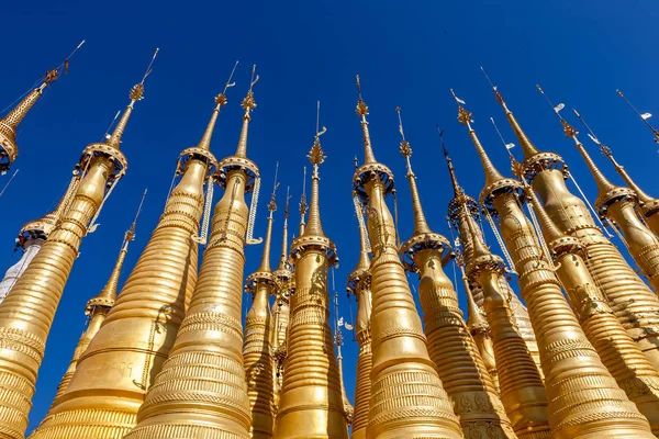 Golden In Dein Stupas in Myanmar — Stock Photo, Image