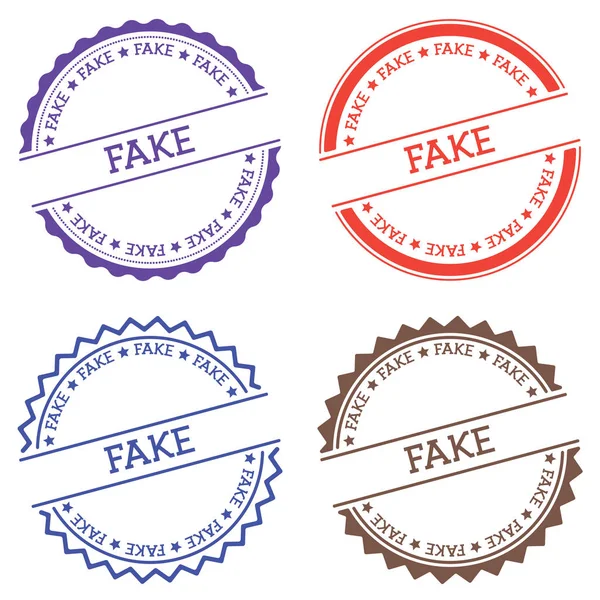 Emblema falso isolado no fundo branco Etiqueta redonda de estilo plano com vetor de emblema circular de texto —  Vetores de Stock
