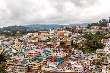 Hindistan Hint şehir peyzaj Coonoor şehrin havadan görünümü