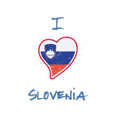 Sloven bayrak vatansever tshirt tasarım kalp şeklinde ulusal bayrak Slovenya beyaz arka plan üzerinde