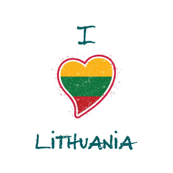 Bandera de Lituania diseño de camiseta patriótica Bandera nacional en forma de corazón Lituania sobre fondo blanco — Archivo Imágenes Vectoriales