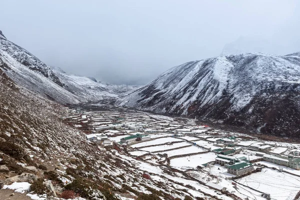 Valle Chukhung Nepal Día Nevado Senderismo Everest Base Camp Trek —  Fotos de Stock