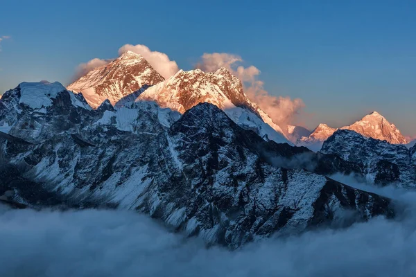 Monte Everest Océano Nubes Everest Makalu Vistas Las Montañas Desde — Foto de Stock