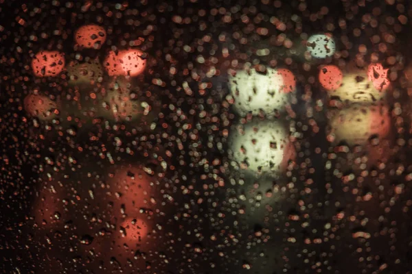 Красивые Капли Воды Стеклянном Уличном Фонаре Ночное Время — стоковое фото