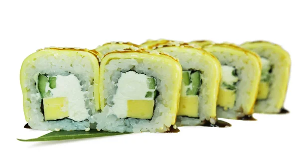 Macro de sushi. Restaurante japonés, sushi, tradición oriental . — Foto de Stock