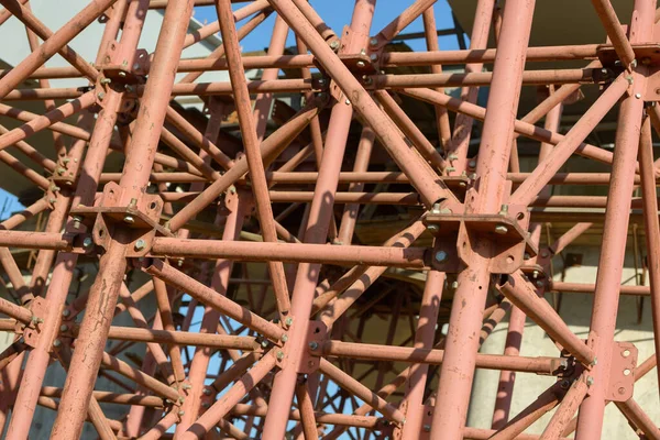 Steigerelementen Constructie Metalen Steigerbuizen Staven Gegevens Van Bouwplaats Brugsteun Industriële — Stockfoto