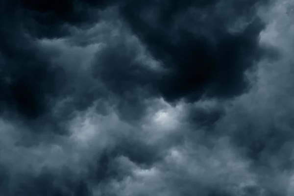 폭풍우치는 몰아치는 자연주의적 추상적 날씨는 배경을 바꾼다 구름으로 — 스톡 사진