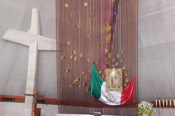 Interior de la Basílica de Guadalupe — Foto de Stock