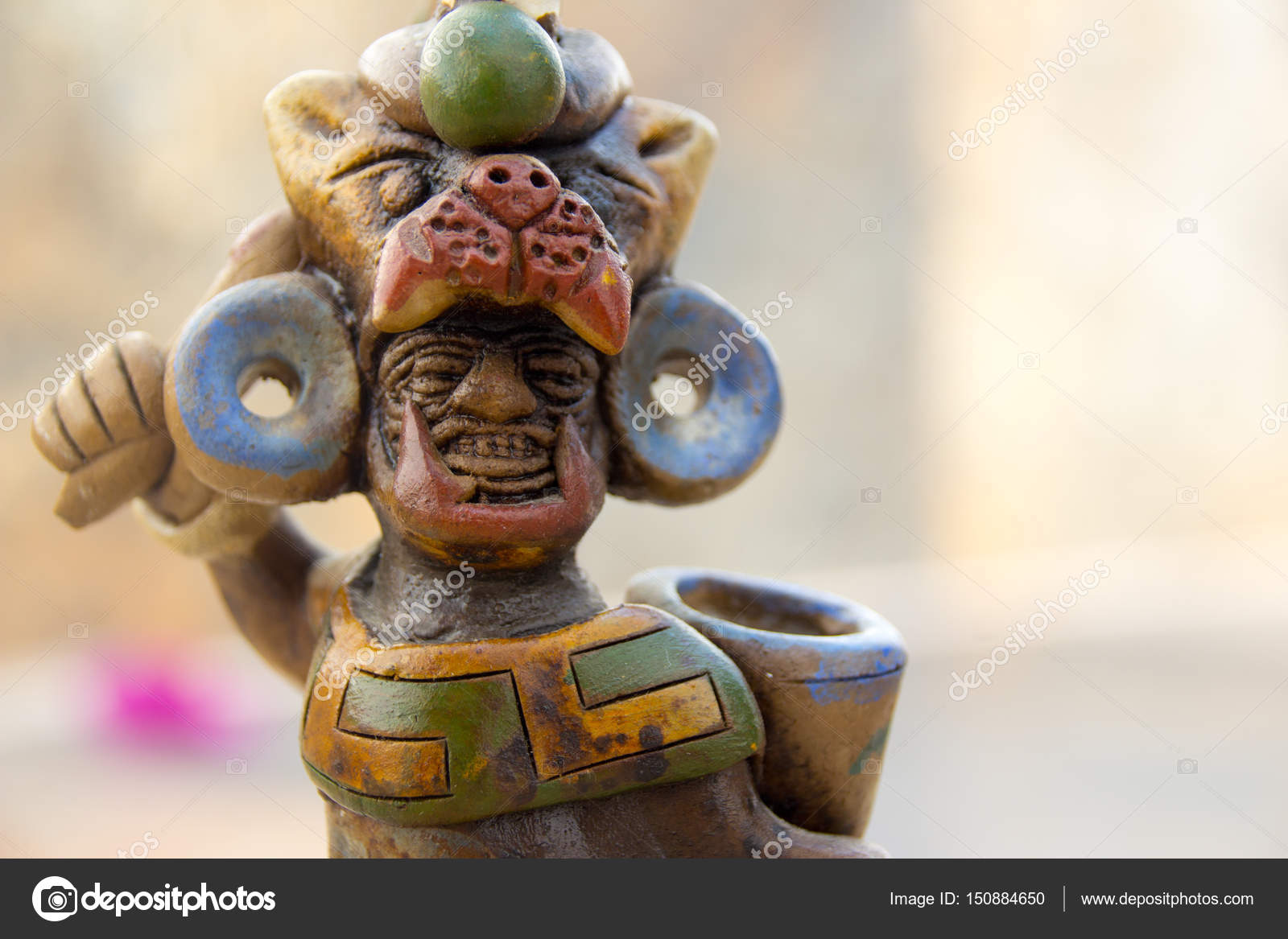 Aztec mexican warrior statue — Stock Photo © bernardojbp 150884650