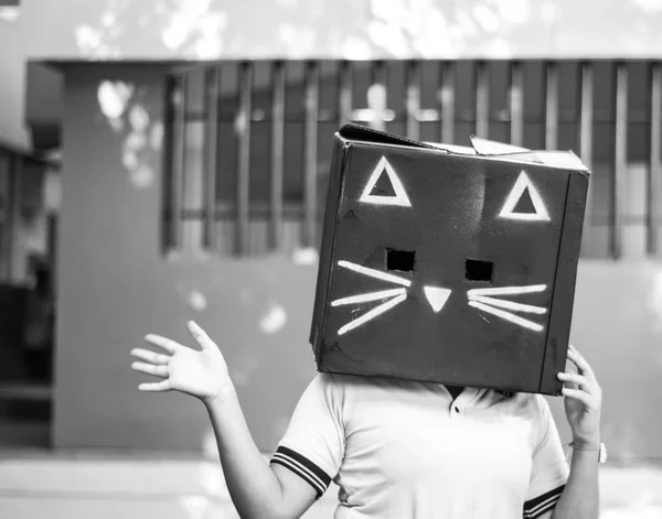 Maschera di cartone gatto nero — Foto Stock