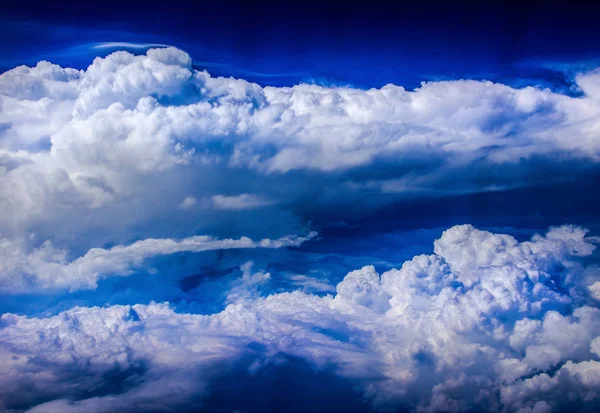 Vackra molnig himmel — Stockfoto