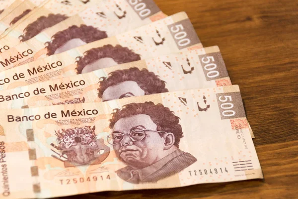 Billetes de pesos mexicanos —  Fotos de Stock