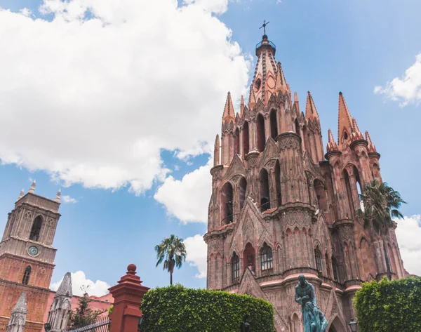 Chrám svatého Michaela Archanděla v Guanajuato Mexiko — Stock fotografie