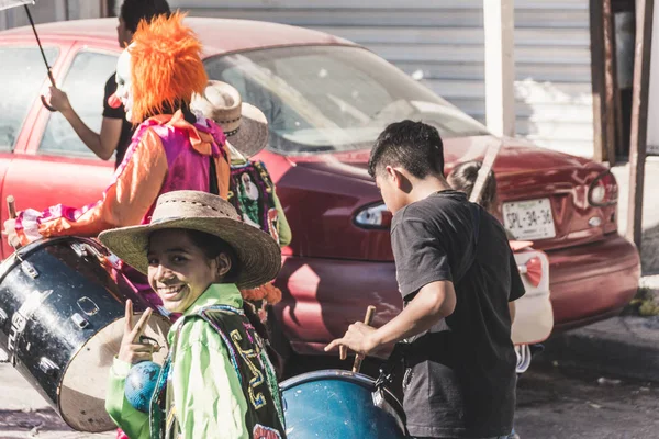 Traditionelle matachin mexikanische religiöse Tänzer — Stockfoto