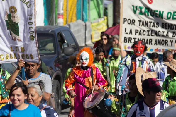 Peregrination detay Basilica Guadalupe Monterrey içinde için 