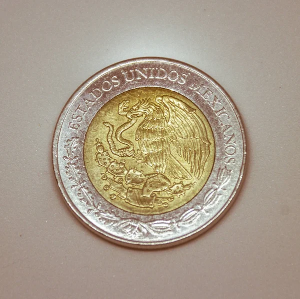 Five mexican pesos coin — Stock Photo, Image