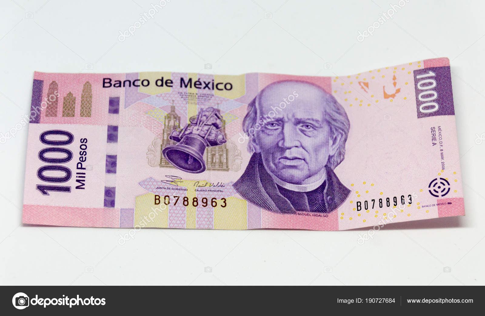 Billete Mexicano De Mil Pesos Foto Editorial De Stock Bernardojbp 