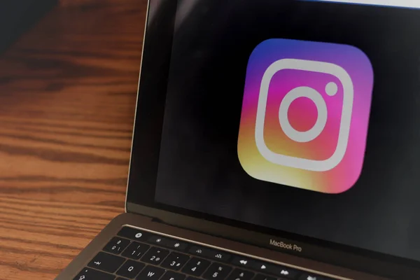 Даллас Техас Сша 2018 Сфотографувати Instagram Логотип Екрані Ноутбука — стокове фото